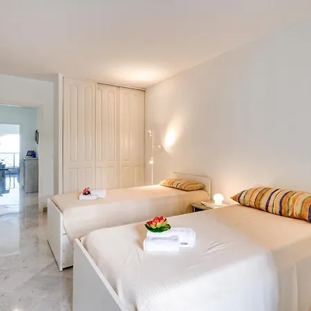 Victoria Palace Elegant With Terrace Apartment *