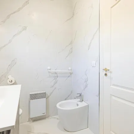 Apartment Victoria Palace Elegant With Terrace Menton